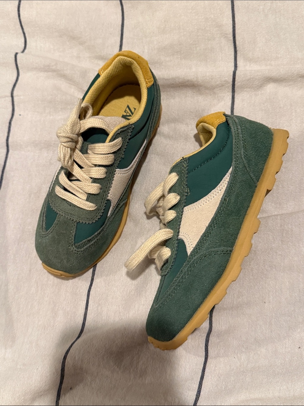 Zara Lace Contrasting Sneaker. Size 29/ US 11-11.5 little kid - Picture 2 of 8